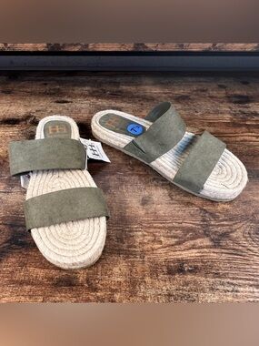 Haute Hippie Sandals Nori Espadrille Slide Green Faux Suede Double Strap NWT 7.5